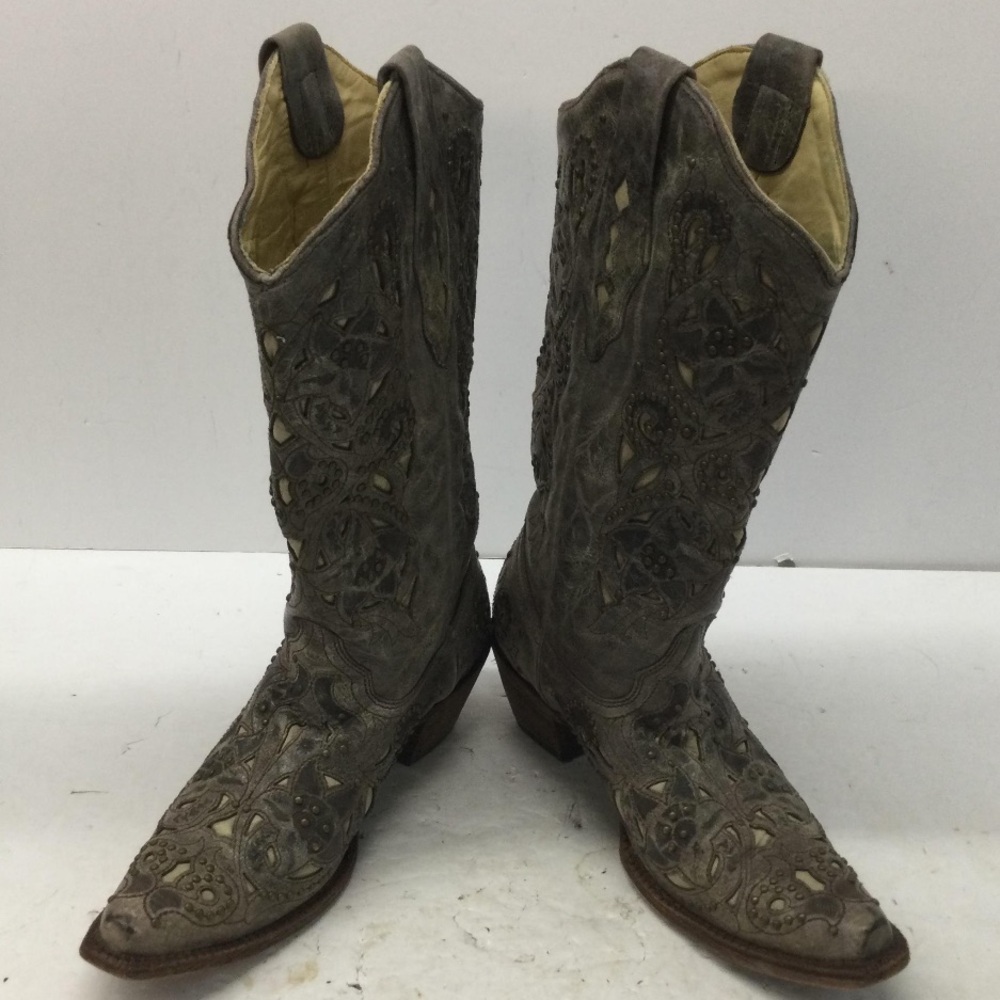 Vintage Corral Bone Inlay Studded Cowboy Boots Size 9.5